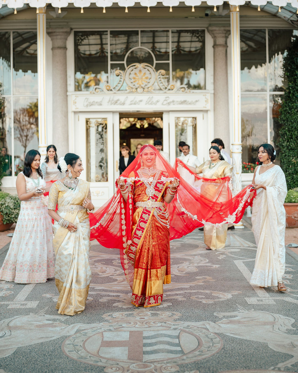 HANDCRAFTED BRIDAL VEIL