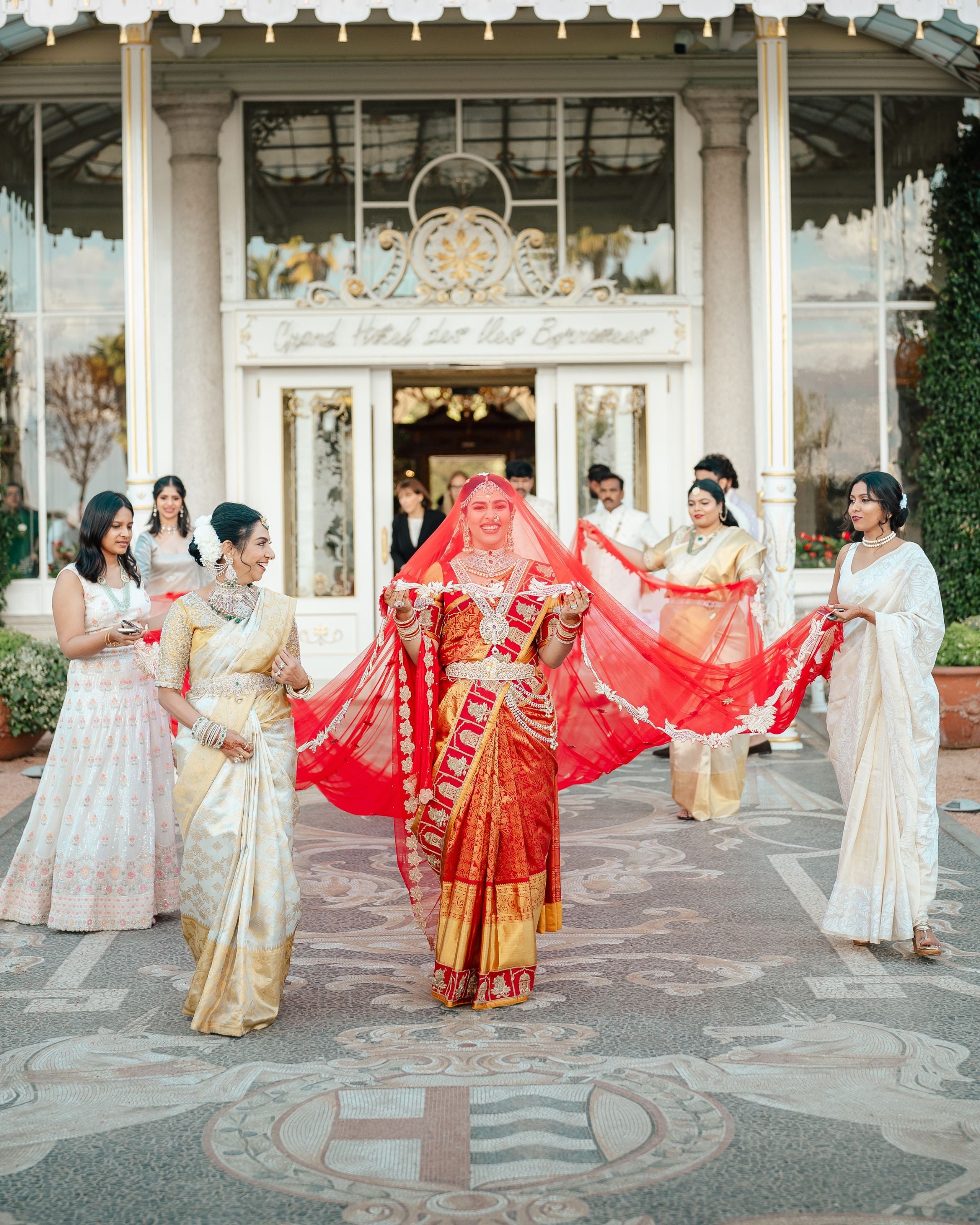 HANDCRAFTED BRIDAL VEIL