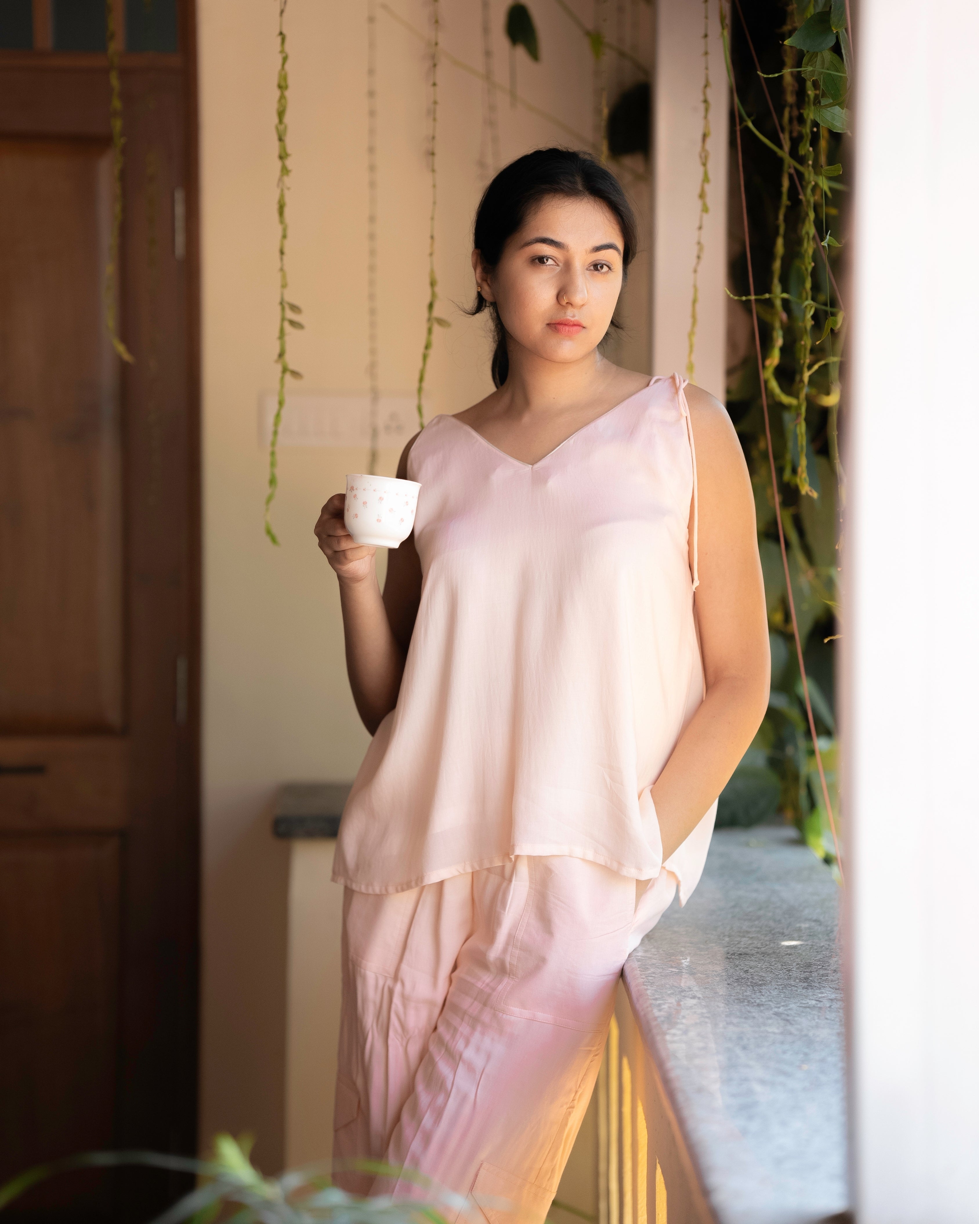 AÑJĪ TOP WITH AŚANI PANTS